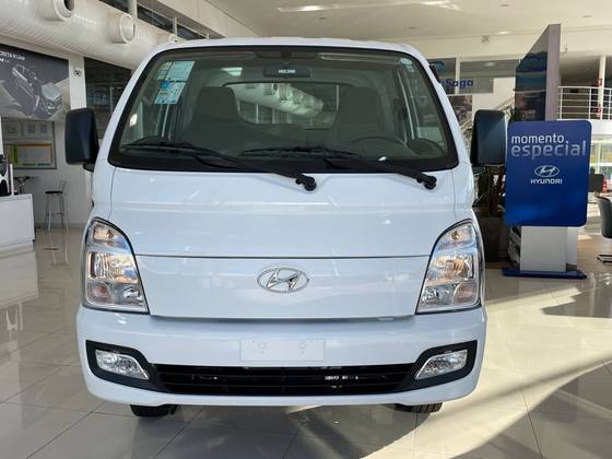 HYUNDAI HR 2.5 TURBO DIESEL CS 4WD MANUAL